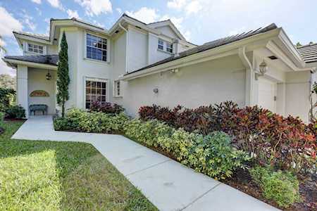 657 Masters Way Palm Beach Gardens, FL 33418