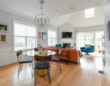 61 Evergreen Ave #12 Bedford, MA 01730
