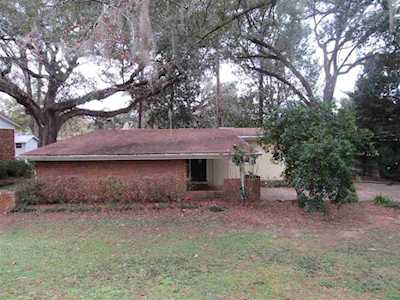 1233 Brandt Drive Tallahassee, FL 32308
