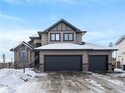 300 KILLDEER Way Fort Mcmurray, AB T9K 0R3