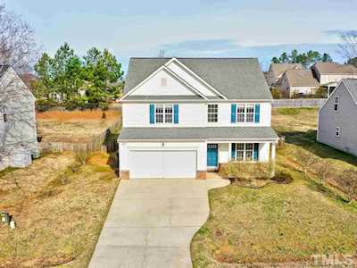 325 Collinsworth Drive Clayton, NC 27527