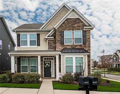 14027 Helen Benson Blvd Davidson, NC 28036