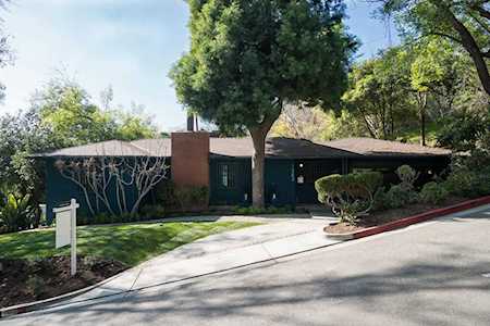 1303 Oak Hill Place South Pasadena, CA 91030