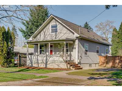 445 NE Jackson St Hillsboro, OR 97124