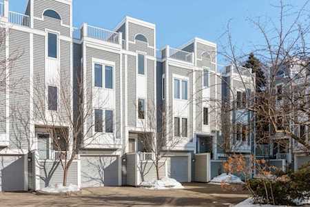 211 Main Street NE Minneapolis, MN 55413