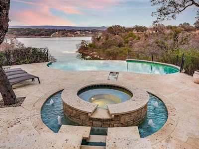 25630 Cliff Xing Spicewood, TX 78669