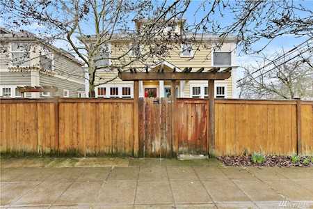 100 24th Ave E Seattle, WA 98122