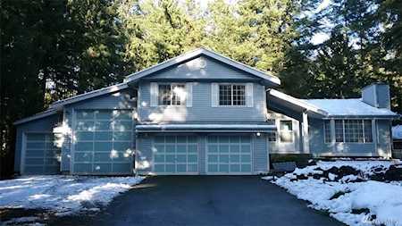 11983 Avellana Cir NW Silverdale, WA 98383