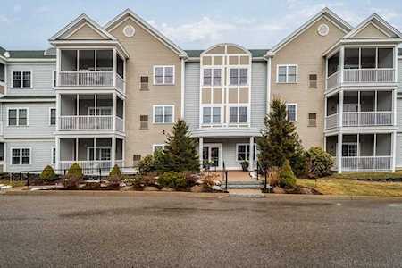 2310 Briarwood Village #2310 Clinton, MA 01510
