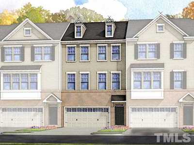 819 Richmont Grove Lane Apex, NC 27523