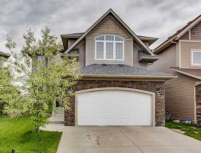 845 Canoe Green SW Airdrie, AB T4B 3K6