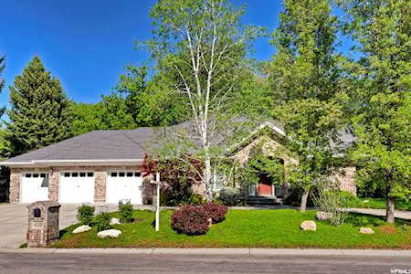 5457 S Merlyn Dr Holladay, UT 84117