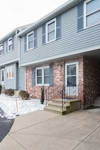 52 Huntoon Ave #12 Lowell, MA 01852