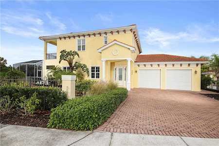 200 Fairway Drive Venice, FL 34285