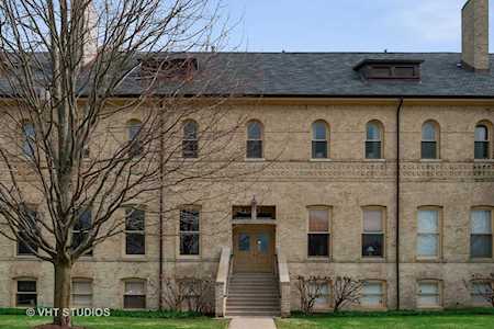 204 S Leonard Wood South Rd #204 Highland Park, IL 60035