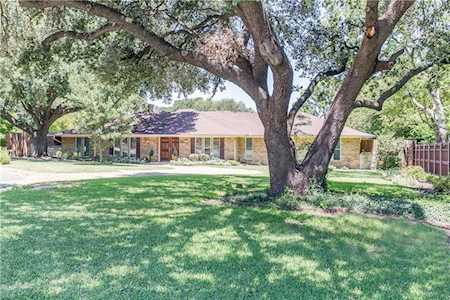 13223 Hughes Circle Dallas, TX 75240