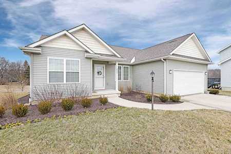 2527 Pine Cone Lane Warsaw, IN 46582