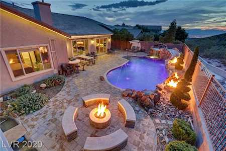 2124 Pont National Dr Henderson, NV 89044