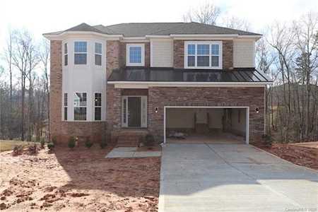 717 Laurel Oaks Ct Fort Mill, SC 29715