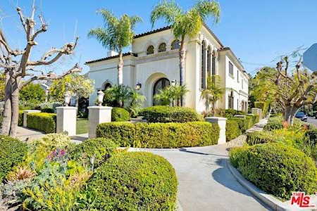 400 N Bowling Green Way Los Angeles, CA 90049