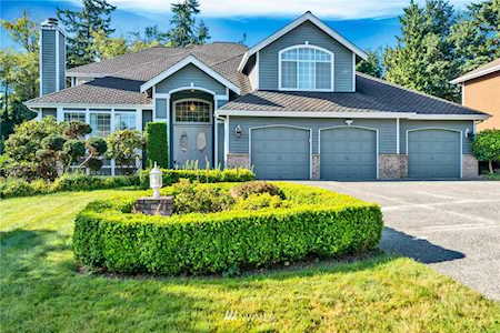 814 172nd St SW Lynnwood, WA 98037