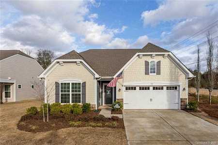 431 Kentmere Ln Lake Wylie, SC 29710