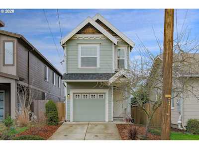 921 N Stafford St Portland, OR 97217