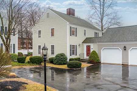6 Prentiss Pl #6 Medfield, MA 02052
