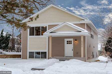 2252 Reaney Avenue E Saint Paul, MN 55119
