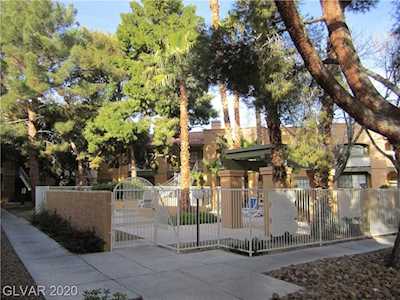 5138 S Jones Blvd #204 Las Vegas, NV 89118