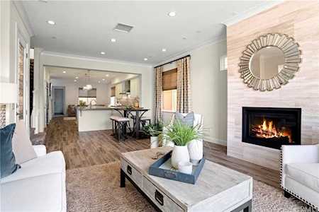 610 17th Street Huntington Beach, CA 92648