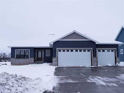 1016 Skoger Dr Stoughton, WI 53589