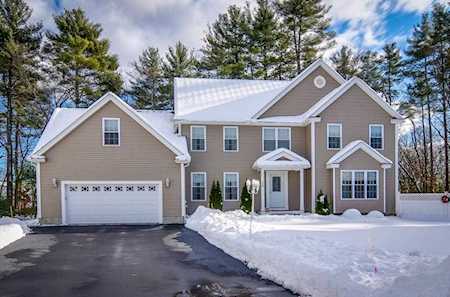 100 Aprils Way Tewksbury, MA 01876