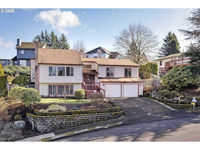 546 NE Paloma Ave Gresham, OR 97030
