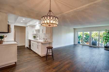1803 E Ocean Boulevard #202 Long Beach, CA 90802