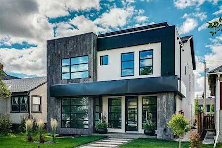 1829 Bowness Road NW Calgary, AB T2N 3K5