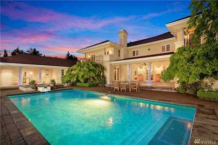 633 Windsor Dr SE Sammamish, WA 98074