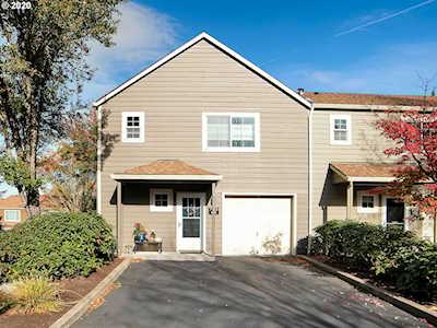 7133 SW Sagert St #101 Tualatin, OR 97062