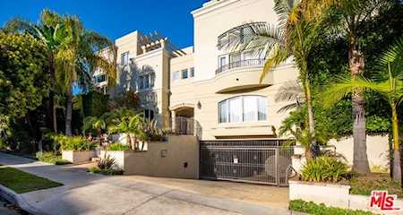 1217 Yale Street #104 Santa Monica, CA 90404