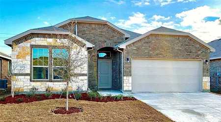 9309 BELLE RIVER Trail Fort Worth, TX 76177
