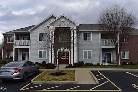 2601 Bradford Commons Dr #103 Louisville, KY 40299
