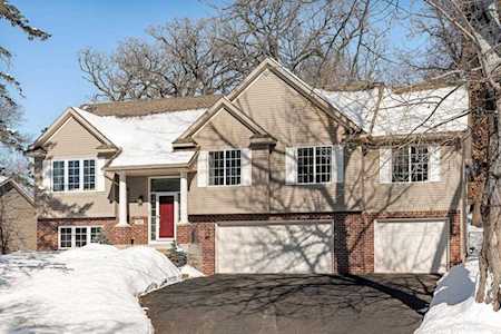 1063 Sherren Street W Roseville, MN 55113