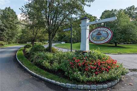 17 Traditions Boulevard #17 Southbury, CT 06488