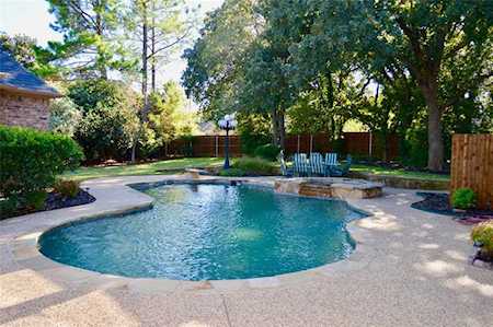 804 Ridgedale Court Southlake, TX 76092