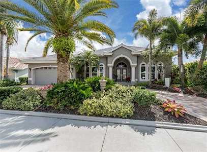 627 Khyber Lane Venice, FL 34293