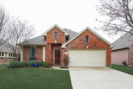 2620 Timberhollow Drive Little Elm, TX 75068