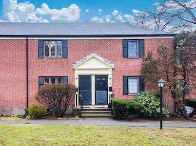 11 Pierce Road #11 Watertown, MA 02472