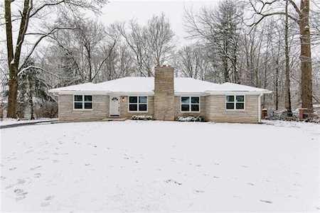 7810 Windcombe Boulevard Indianapolis, IN 46240