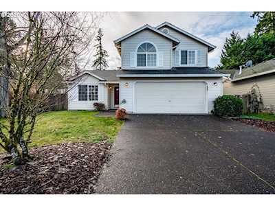 2305 NE 105th St Vancouver, WA 98686