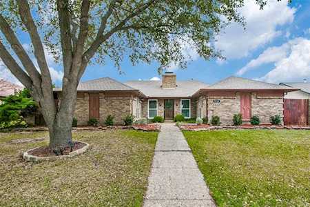 3726 Woodside Road Carrollton, TX 75007
